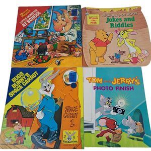 Lot 4 VTG Cartoon Kids Books Bugs Bunny Tom Jerry Mercer Mayer Winnie Pooh Soft